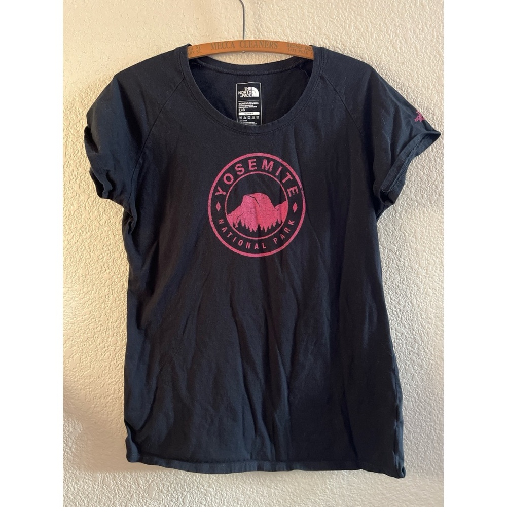 The North Face Yosemite Black Slim Fit Tee Women’s Size Large